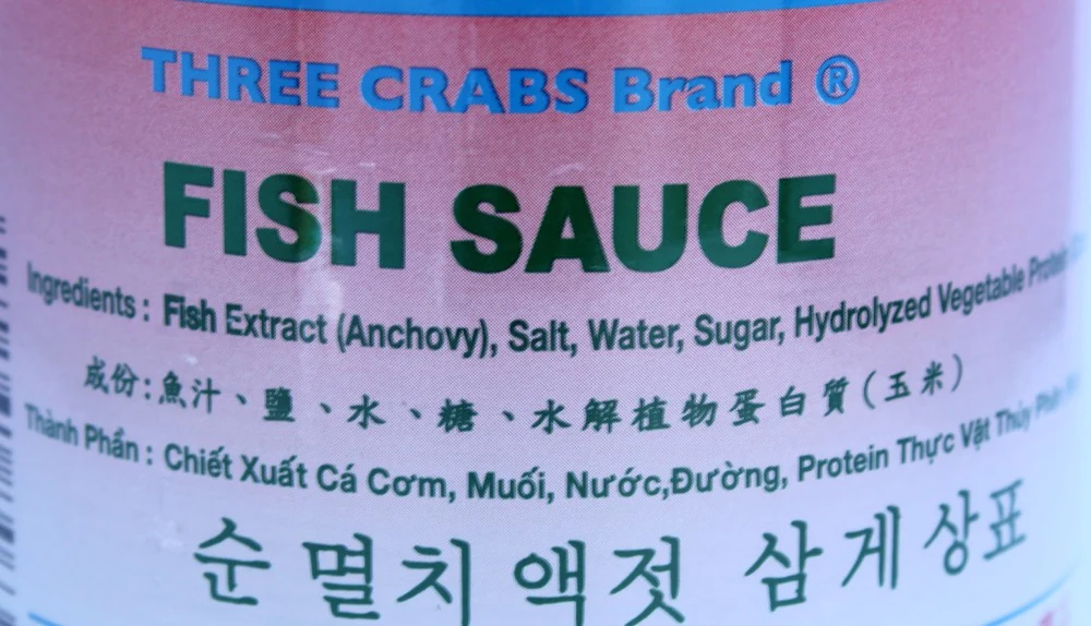 Viet Huong Three Crabs Fish Sauce 682ml - Image 3